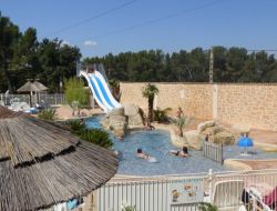Holiday rentals in Sorgues, Provence.