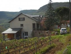 Chambres d hotes Aveyron (12)  13 km* de Salles Curan