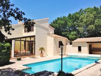 Holiday house with pool close to Avignon near Vers Pont du Gard
