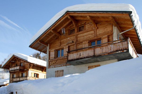 En  hiver retour  ski possible au chalet