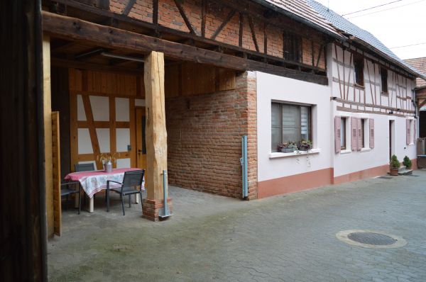 Gite avec terrasse couverte