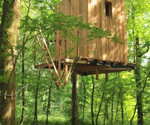 Mont Sous Vaudrey La Cabane des Troglodytes - Jura