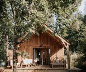 COLY-SAINT-AMAND Les Maisons en Bois - Dordogne