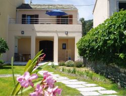 Seafront holiday rentals in Corsica
