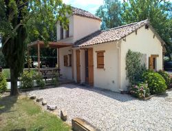 Holiday home with pool in the Tarn et Garonne.