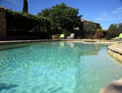 Holiday accommodation with pool in Provence.