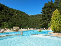 Camping with heated pool in Lozere, France.