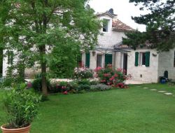 Holiday home with pool near Cahors in France. near Lalbenque