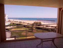 Seafront holiday rental in Cap d'Agde near Balaruc les Bains