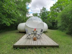 Unusual stay in a transparent bubble in France.