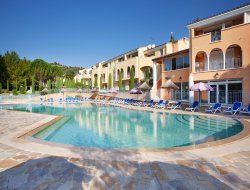 Groux les Bains Locations avec piscine chauffe en Haute Provence