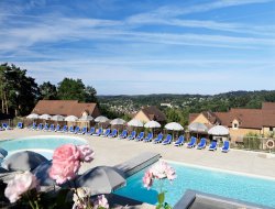 Holiday accommodations with pool in Sarlat, Aquitaine;
