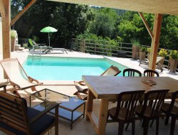 Air-conditioned cottage with swimming pool in Ardeche. near Peyremale