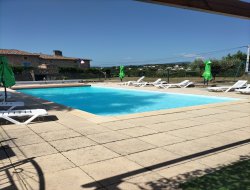 Cottages with swimming pool in Ardeche near Sampzon