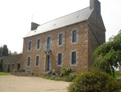 Holiday home close to Pontrieux in Cotes d'Armor near Plougrescant