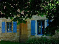 vacances en Dordogne  Thenon n7035