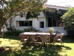 Holiday accommodation in the Medoc Vineyards