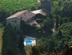 Gites with swimming pool close to Carcassonne. 
