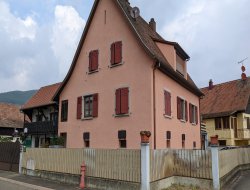 Location vacances 3-5 personnes  10 km* de Eguisheim